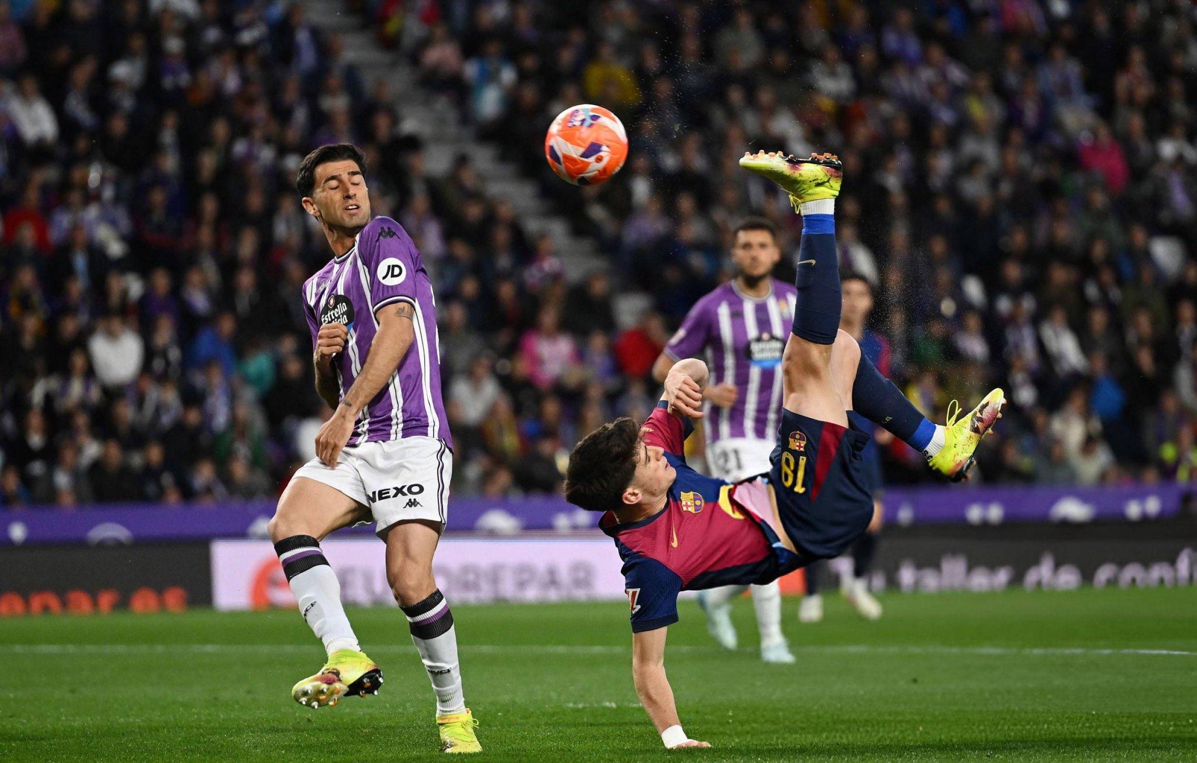 包含西甲焦点比赛，精彩射门与神级扑救交相辉映的词条