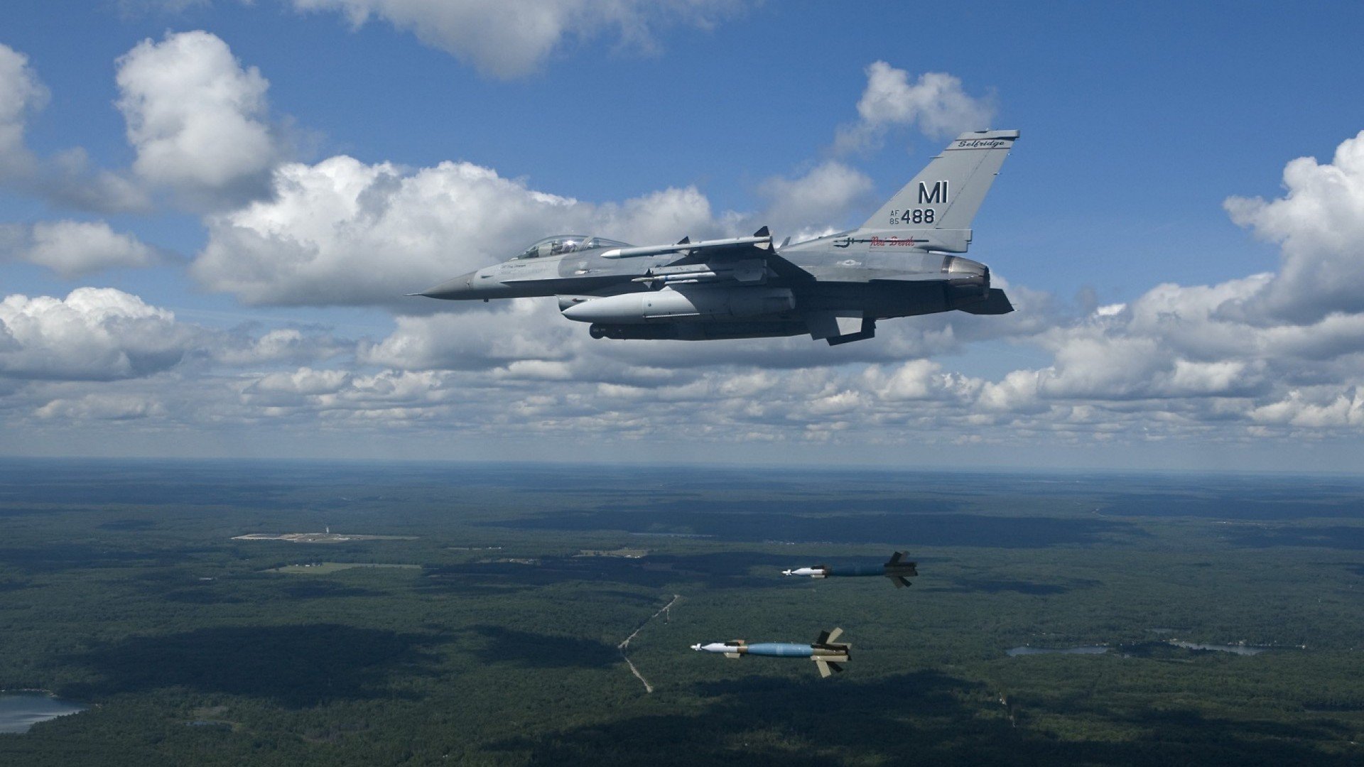 《电竞赛事直播新技术：4K画质与多角度实时切换》，电竞比赛如何投大屏直播