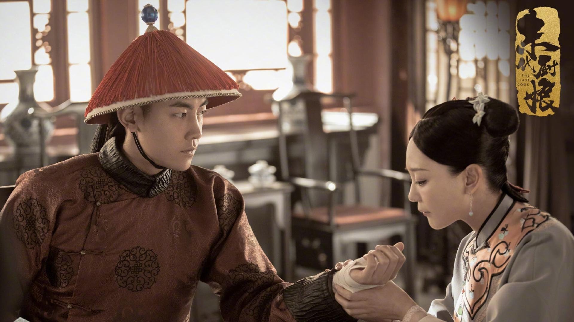 保龄球公开赛:精准滚动制胜,保龄球现场