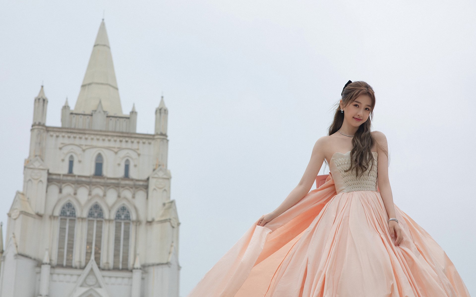 欧预赛充满悬念——各大豪强围绕冠军火拼,欧预赛2021