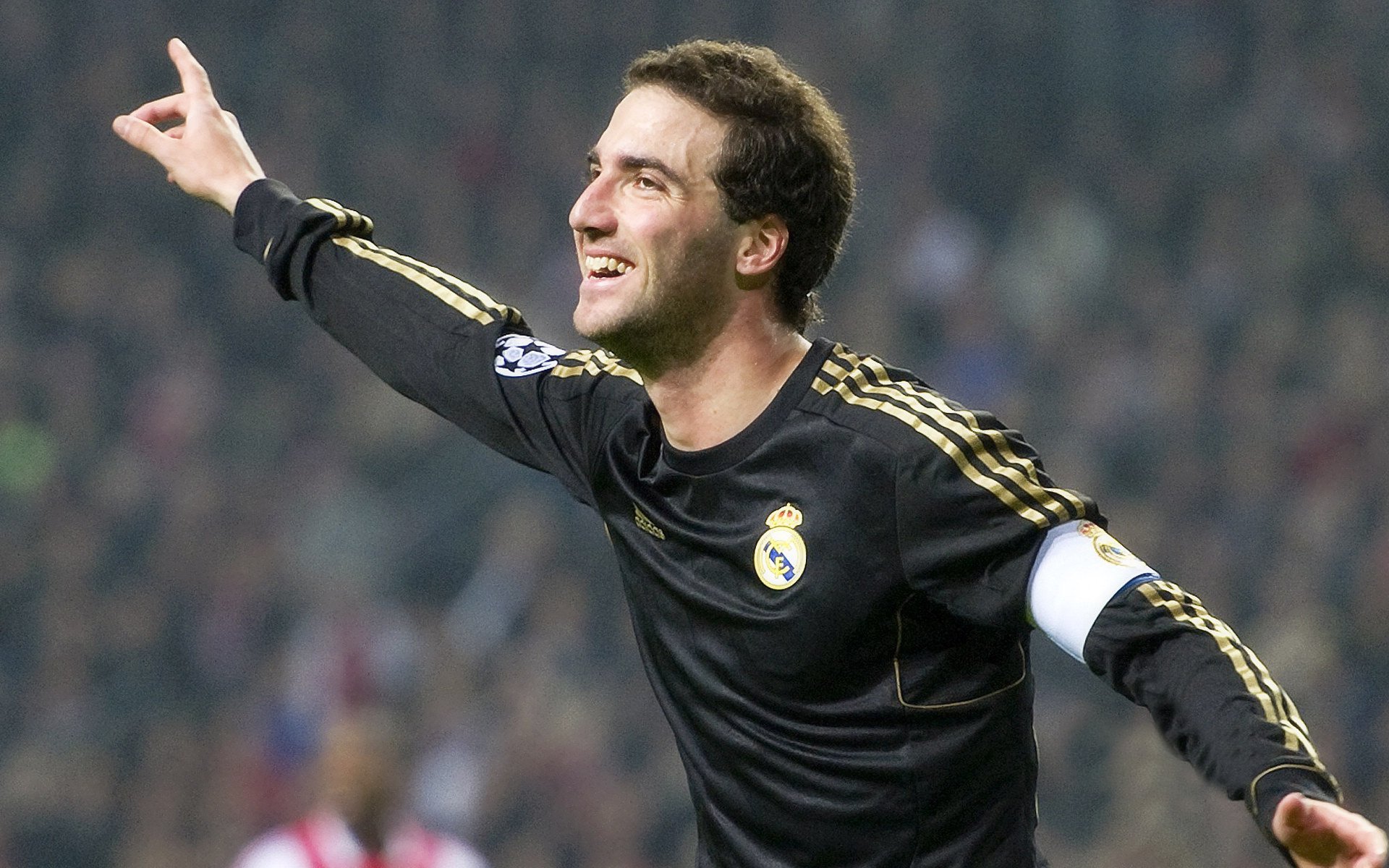 马里特·斯滕伯根冲线瞬间引爆现场,马滕斯特克伦博赫